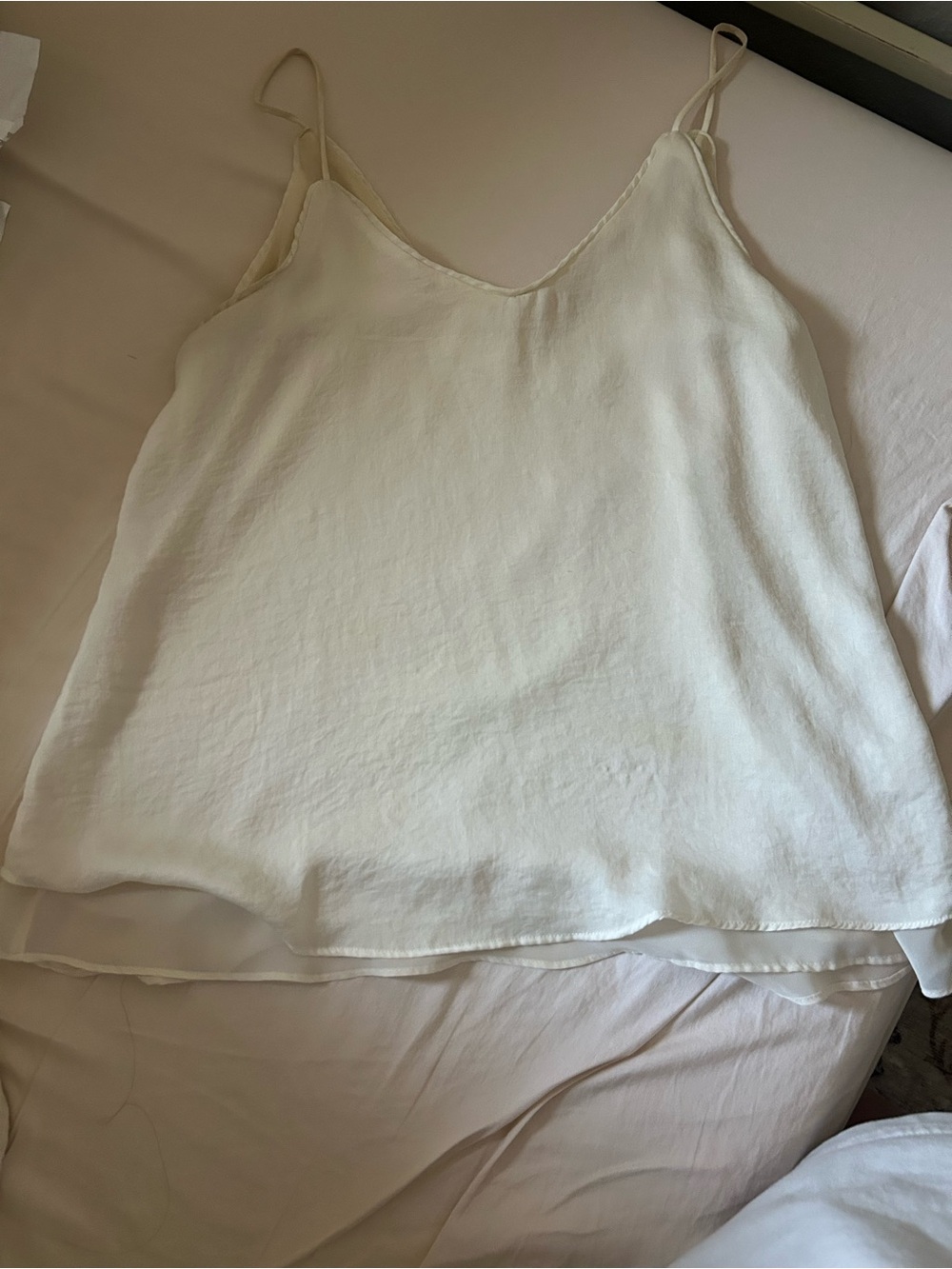 mine Cream Double-Layer V-Neck Camisole
